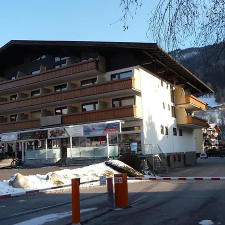 Josef Διαμέρισμα